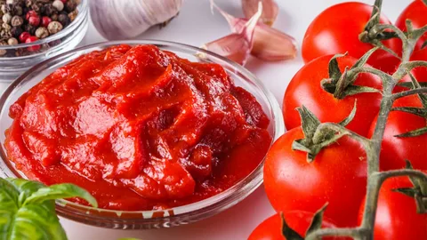 تصویر 1 از رب گوجه فرنگی مکنزی تولید شده از گوجه تازه